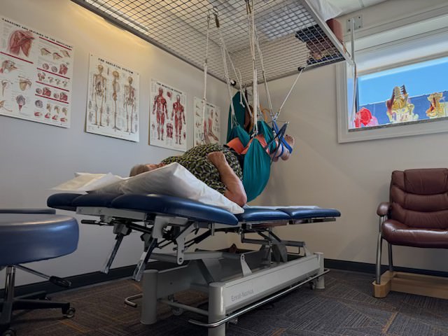 Partial Body Suspension With Spinal Traction